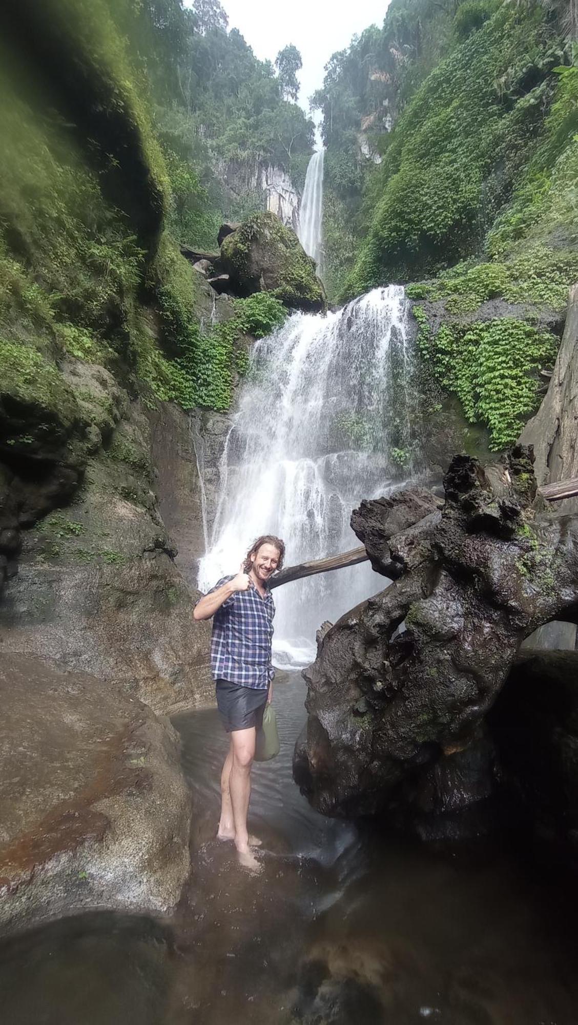 Tiu Batu Homestay Alas 外观 照片