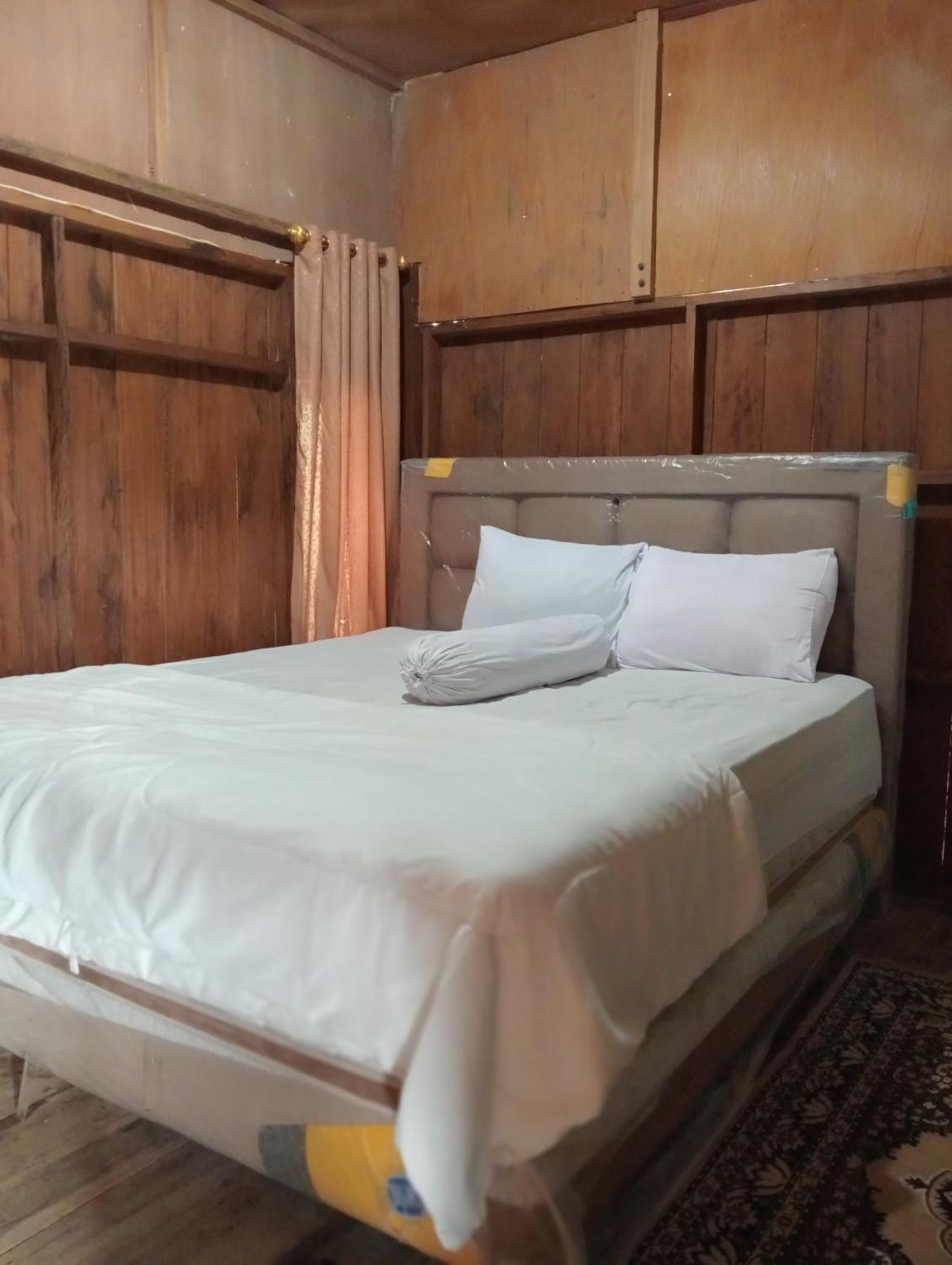 Tiu Batu Homestay Alas 外观 照片